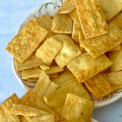 Купить Хрустящий закуски риса хрустящие и закуска импорта шутихи риса online manufacture