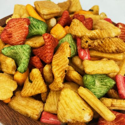 Купить Корейские смешанные шутихи риса все легкие закускы возрастов online manufacture