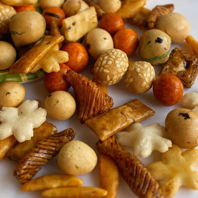 Хорошая цена japonesas de arroz galletas de cereales закуски saludable онлайн