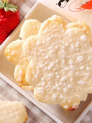 Savor Crispiness: Индивидуально упакованные закуски снежинки мяса креветки