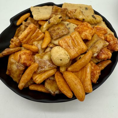 7.5кг Блюда из жареного риса Крейкеры хрустящая текстура OEM ODM Производство